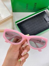 Picture of Bottega Veneta Sunglasses _SKUfw43304310fw